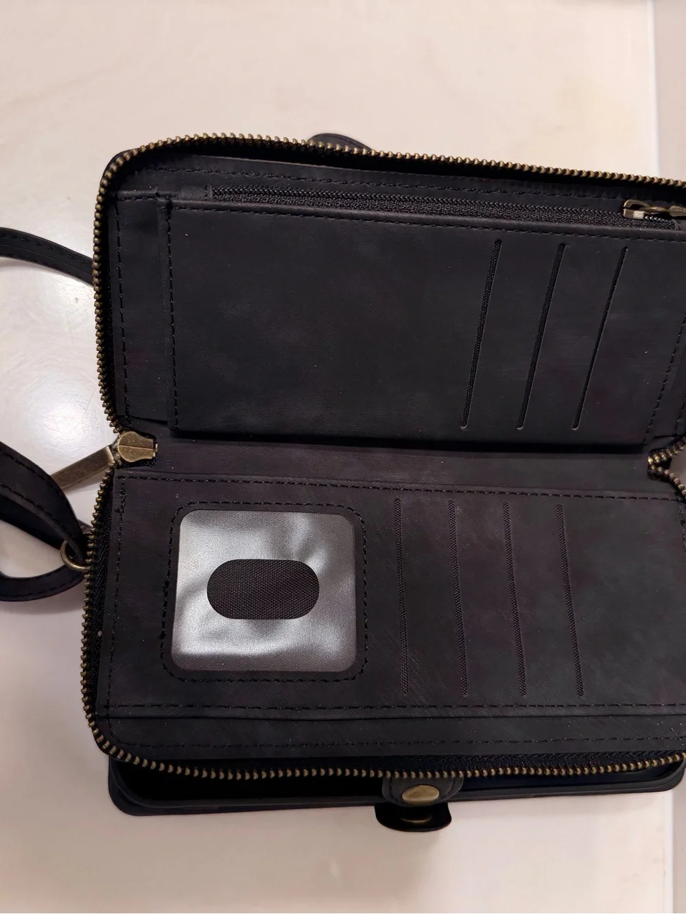 iPhone 14 Pro Max wallet case